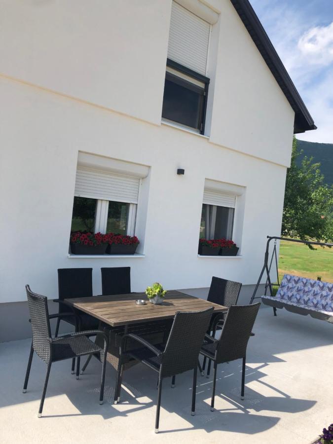 Vikendica Bruse Villa Jaklici Exteriör bild